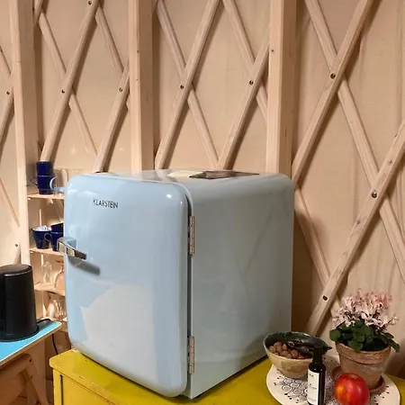 Black Yurt Chromiec Campo de lujo *