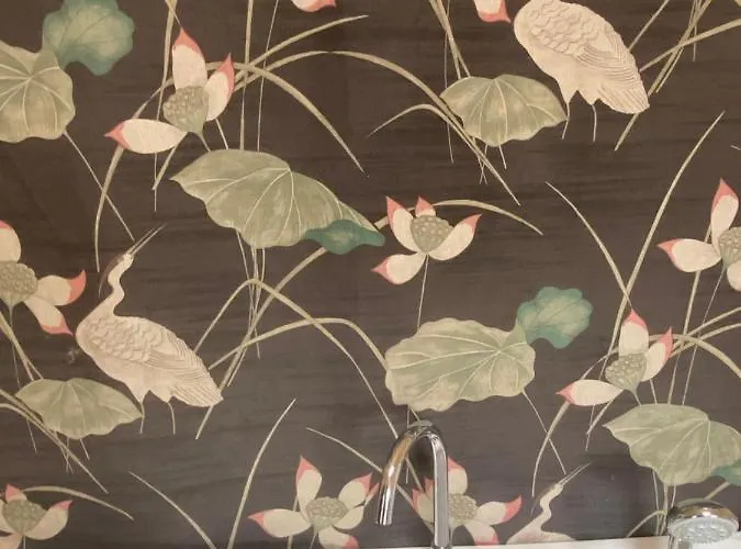 Black Yurt Chromiec Luxury tent *